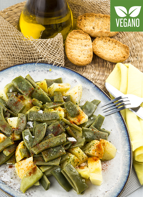 Green beans with steamed potatoes recipe